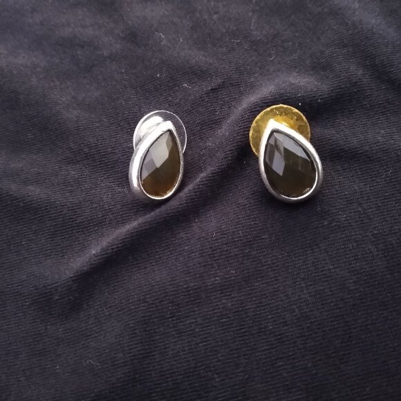 Earring Set - Picture 3 of 4